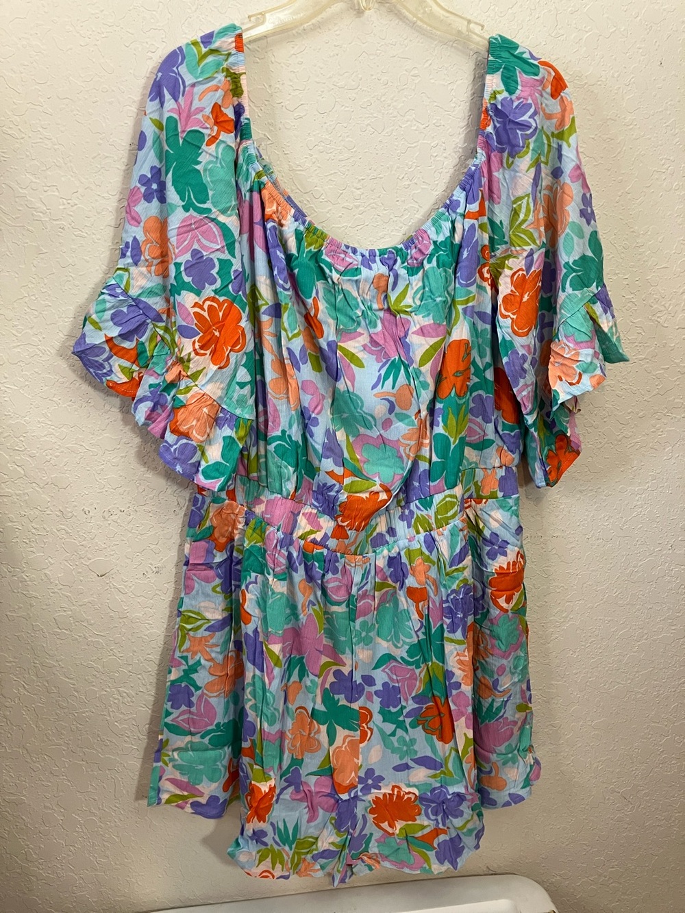 Emily Wonder Floral Scoop-Neck Romper in Multi-Color